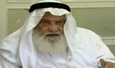محمد أبو فارس يعبر بسيارته مدرسة الكمالية بصويلح وأعضاء من حزب الجبهة يصوتون في الكرك 