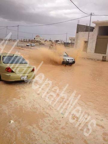 بالصور.. سيول و فيضانات تداهم معان بالصور.. سيول و فيضانات تداهم معان