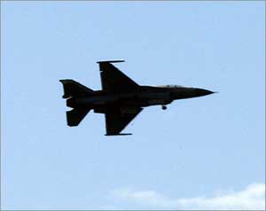 مقتل طيارين إسرائيليين بتحطم إف 16