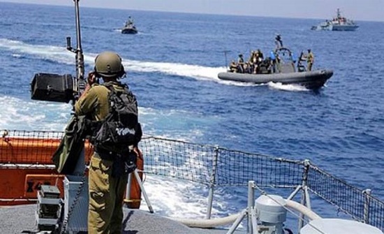 الاحتلال الإسرائيلي يعتقل 3 صيادين فلسطينيين بغزة الاحتلال الإسرائيلي يعتقل 3 صيادين فلسطينيين بغزة