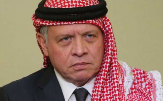 الملك يقدم واجب العزاء بوفاة الشيخ أبو زنط الملك يقدم واجب العزاء بوفاة الشيخ أبو زنط