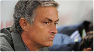 الاتحاد الإسباني يوقف مورينيو مباراتين