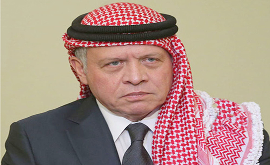 الملك يعزي هاتفياً أمير دولة الكويت بوفاة الشيخ ناصر صباح الأحمد الجابر الصباح