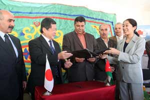 توقيع عقد تأسيس وتشغيل مركز التدريب المهني للشباب في الهاشمية