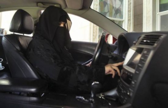 السعوديون يحتفلون بالسماح للمرأة بالقيادة بأغنية: you will drive! السعوديون يحتفلون بالسماح للمرأة بالقيادة بأغنية: you will drive!