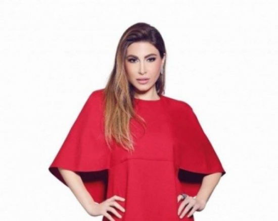 بالفيديو.. يارا تخرج عن صمتها وترد على من وصفها بـ"الفنانة المحتشمة"! بالفيديو.. يارا تخرج عن صمتها وترد على من وصفها بـ"الفنانة المحتشمة"!