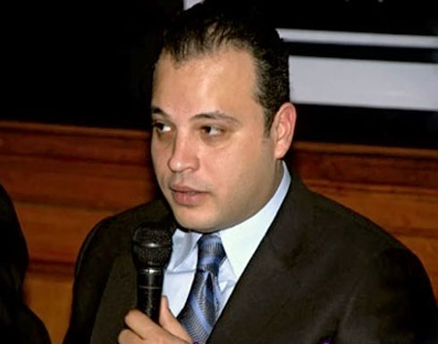 تامر عبد المنعم يهدد بضرب أبوالنجا ومحمد عطية تامر عبد المنعم يهدد بضرب أبوالنجا ومحمد عطية