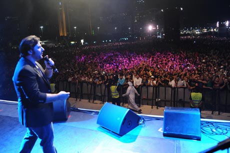 رولا سعد وملحم زين يلهبون 30 ألف متفرج..شاهدوا الصور 