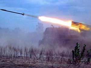 غارات جوية إسرائيلية على غزة رداً على إطلاق عدة صواريخ من القطاع