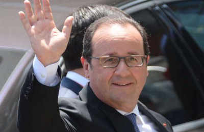 أولاند: فرنسا والجزائر تساهمان بالأمن والاستقرار في المنطقة