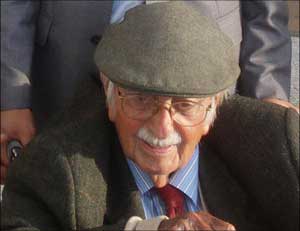 وزراء وسياسيون مغاربة يودعون المالح    