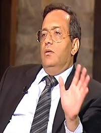 الجيش والسياسة وذاكرة المصريين الجيش والسياسة وذاكرة المصريين