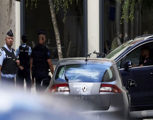 إصابة جنود فرنسيين بحادث دهس في باريس إصابة جنود فرنسيين بحادث دهس في باريس