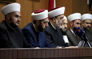 هيئة علماء لبنان تدعو "للجهاد" ضد إسرائيل هيئة علماء لبنان تدعو "للجهاد" ضد إسرائيل