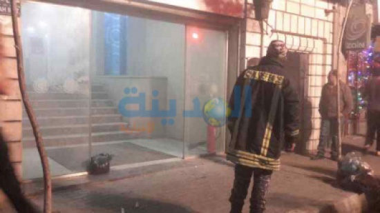 اندلاع حريق بفرع لأحد البنوك في جرش (صور)