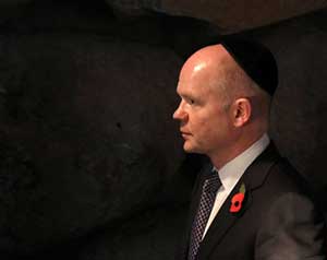 قوانين بريطانية لحماية الإسرائيليين    