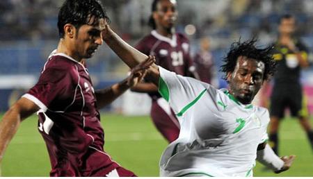 قطر تهدر التأهل وتهدي بطاقة العبور للسعودية