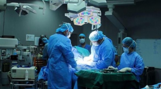 جراحة تاريخية نادرة لزرع جزء من الجمجمة وفروة الرأس جراحة تاريخية نادرة لزرع جزء من الجمجمة وفروة الرأس
