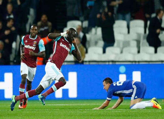 بالفيديو: ويستهام يطيح بتشيلسي من كأس الرابطة