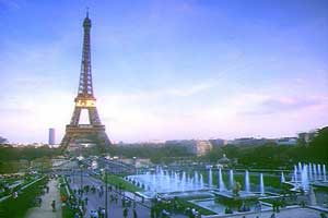 باريس لا تؤكد "ايا من الكلام المنسوب" الى مسؤوليها في وثائق ويكيليكس