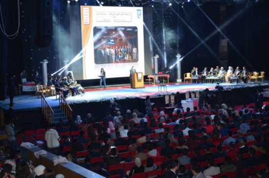 انطلاق مهرجان الشعر العراقي في جامعة عمان الاهلية