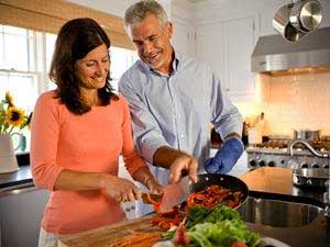 اكتشفي شخصية زوج المستقبل من حبه للطعام