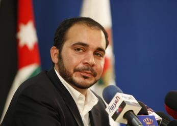 الأمير علي يهنئ قطر بفوزها باستضافة كأس العالم 2022