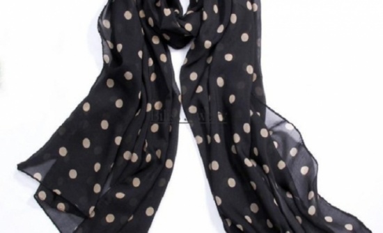 ثلاثينية تنهي حياتها في الكرك بـ " شال "