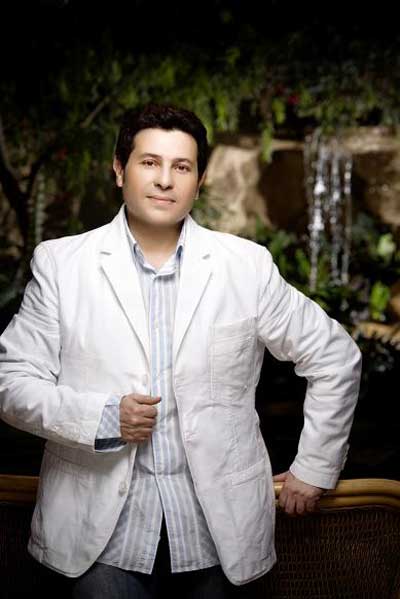 هاني شاكر "خليجي" بعد غياب