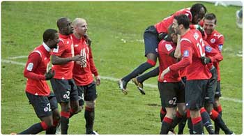 ليل يسحق لوريان 6-3