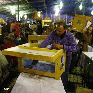 الحزب الوطني الحاكم يفوز ب419 مقعدا من 508 في مجلس الشعب