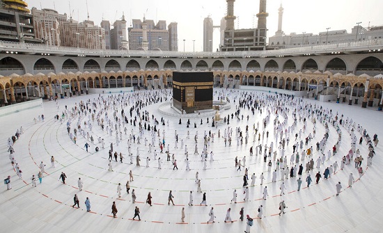 وفاة مصمم باب "الكعبة المشرفة" وفاة مصمم باب "الكعبة المشرفة"