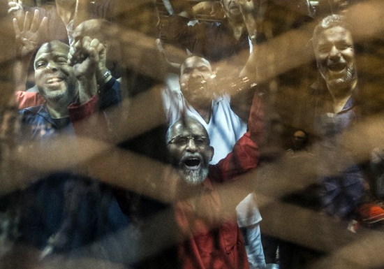 بالاسماء : مصر تدرج أسماء 18 من قيادات الإخوان على قوائم الإرهاب بالاسماء : مصر تدرج أسماء 18 من قيادات الإخوان على قوائم الإرهاب