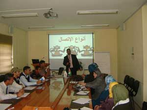 "مهارات الاتصال والتواصل الفعال" ورشة تدريبية  لكلنا الاردن في  الطفيلة 