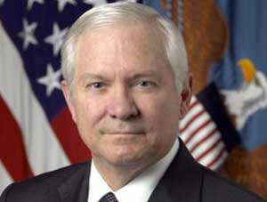 غيتس يبحث في ابوظبي في ملفي ايران واليمن