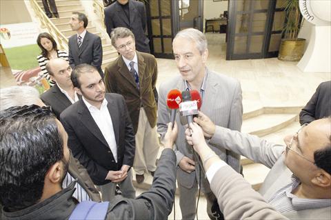 رئيس الإتحاد الإيراني يلتقي الأمير علي ويؤكد دعمه في إنتخابات FIFA