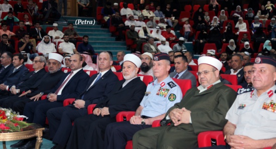 مندوبا عن الملك، الأمير فيصل يرعى الحفل الختامي للمسابقة الهاشمية الدولية لحفظ القرآن الكريم