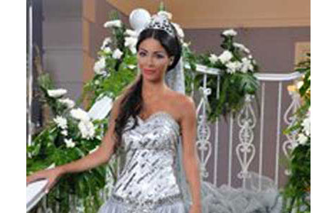 مهرجان "ملتقى النجوم" يكرم دوللي شاهين