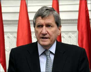 وفاة الدبلوماسي الاميركي ريتشارد هولبروك 