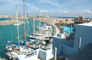 غرق سفينة شحن ايطالية قرب السواحل المصرية