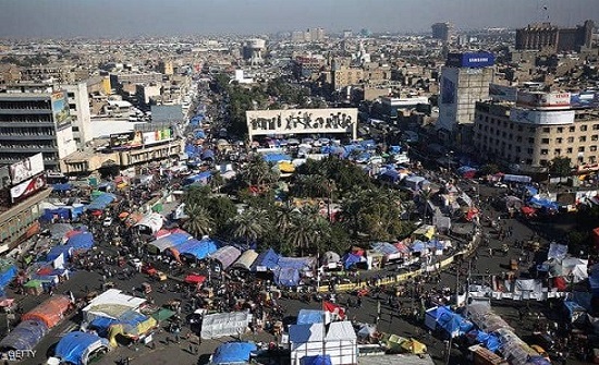 متظاهرو العراق يقطعون الطرق رفضا لمرشح الكتل السياسية متظاهرو العراق يقطعون الطرق رفضا لمرشح الكتل السياسية