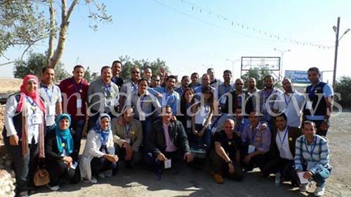 بالصور : " الأطباء الشباب" تقيم يوما طبيا مجانيا في وادي رم