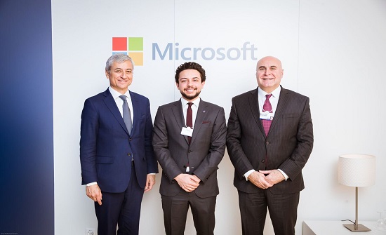 دافوس..ولي العهد يشهد توقيع مذكرة لتعزيز تكنولوجيا المعلومات بالأردن