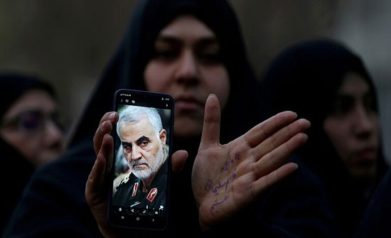 قوات العمليات الخاصة الأمريكية تنشر صورة جديدة لسيارة سليماني بعد استهدافها