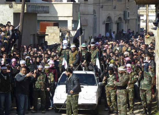 46 عسكريا في الجيش السوري بينهم جنرالان ينشقون ويلجأون إلى تركيا 46 عسكريا في الجيش السوري بينهم جنرالان ينشقون ويلجأون إلى تركيا