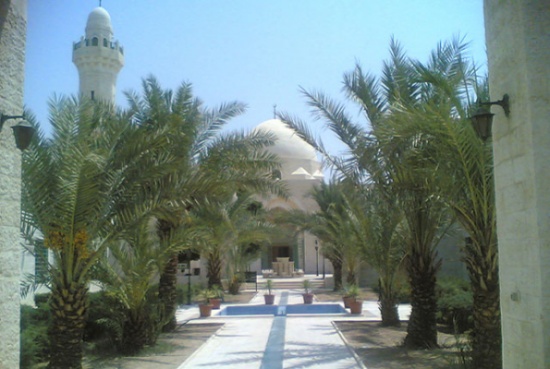 المزار الجنوبي: مراكز التنمية تساهم بتحسين نوعية الخدمات المزار الجنوبي: مراكز التنمية تساهم بتحسين نوعية الخدمات