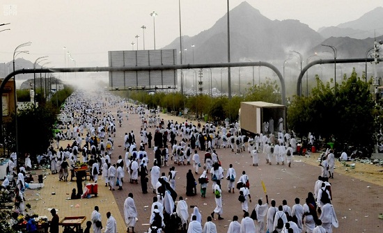 ضيوف الرحمن ينفرون من عرفات