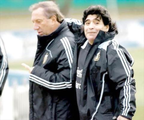 بيلاردو مستاء من اتهامات مارادونا 