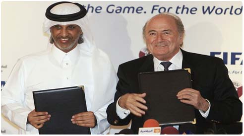 قطر والفيفا يوقعان اتفاقية تنظيم مونديال 2022