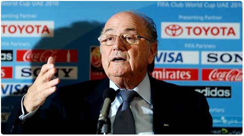 بلاتر يؤيد إقامة مونديال 2022 في الشتاء